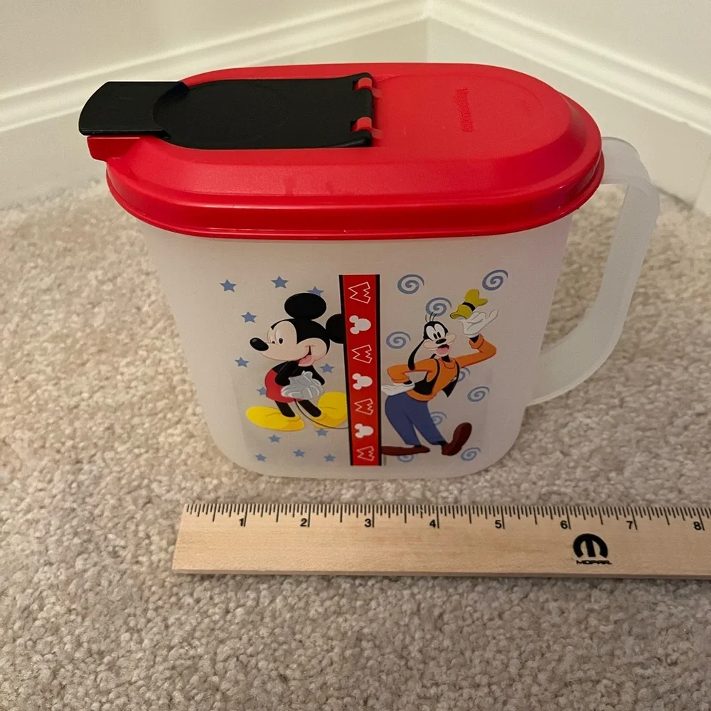 Vintage Tupperware Disney 1 quart slimline pitcher - Picture 2 of 9